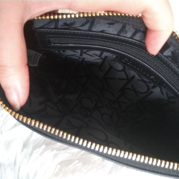 Calvin Klein Wristlet 